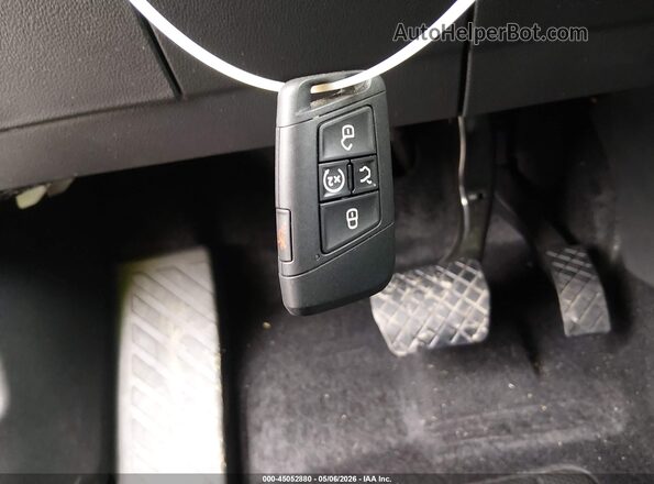 3VVVX7B23RM043932 2024 VOLKSWAGEN TAOS Черный Вид панели приборов