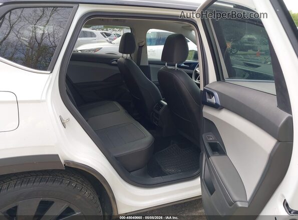 3VVVX7B27RM041732 2024 VOLKSWAGEN TAOS Белый Вид наклейки с VIN-кодом