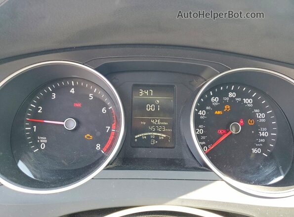 3VW167AJ8JM212983 2018 VOLKSWAGEN JETTA Белый 