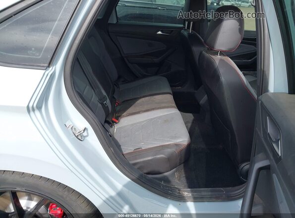 3VW1M7BU6TM018745 2026 VOLKSWAGEN JETTA Light Blue Vista de la etiqueta del VIN