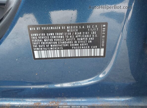 3VW2B7AJ1JM262415 2018 VOLKSWAGEN JETTA Blue ძრავის განყოფილების ხედი