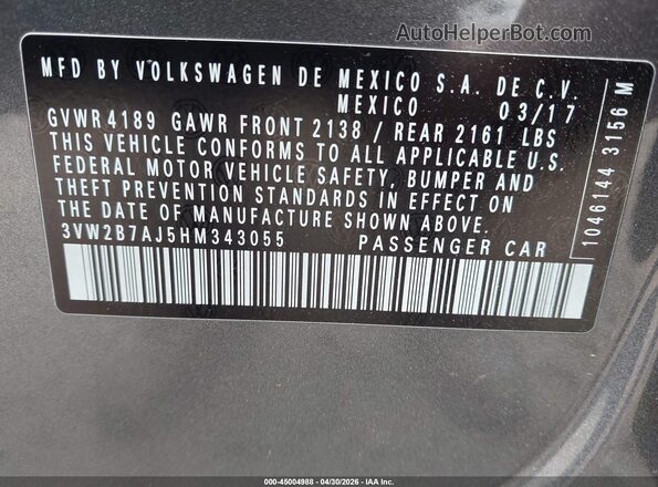 3VW2B7AJ5HM343055 2017 VOLKSWAGEN JETTA Gray Vista del compartimento del motor