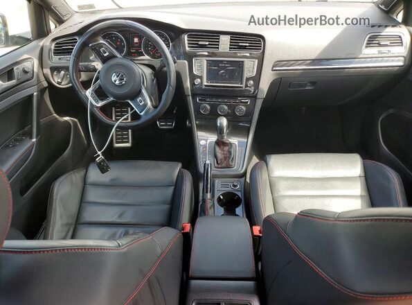 3VW447AU4HM066749 2017 VOLKSWAGEN GTI Белый 