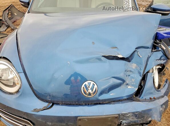 3VW517AT7HM816357 2017 VOLKSWAGEN BEETLE Blue Widok wnętrza z tyłu