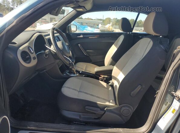 3VW5DAAT6JM503262 2018 VOLKSWAGEN BEETLE Green Սալոնի դիմացի տեսք