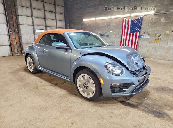 3VW5DAAT6KM510083 2019 VOLKSWAGEN BEETLE Blue 