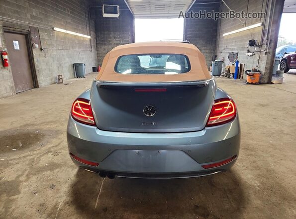 3VW5DAAT6KM510083 2019 VOLKSWAGEN BEETLE Blue 