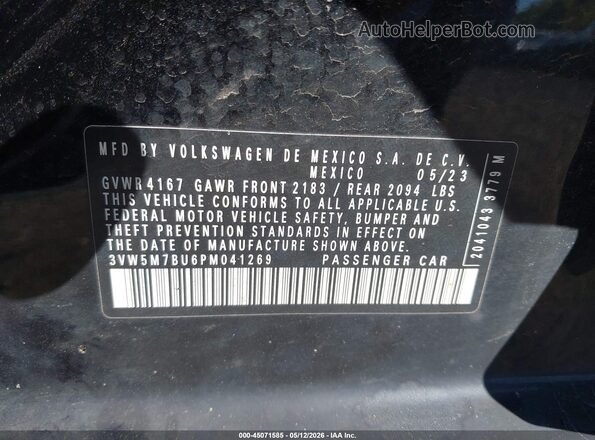 3VW5M7BU6PM041269 2023 VOLKSWAGEN JETTA Black Vista del compartimento del motor