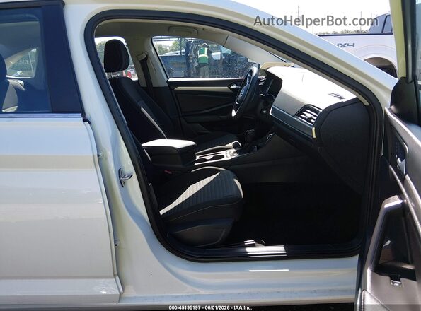 3VW5M7BU7PM021693 2023 VOLKSWAGEN JETTA White Սալոնի դիմացի տեսք