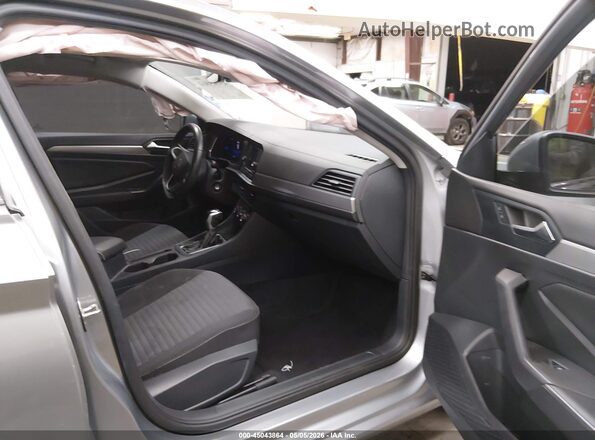 3VW5M7BU8RM027862 2024 VOLKSWAGEN JETTA Gray Սալոնի դիմացի տեսք