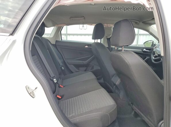3VW5M7BU9RM095927 2024 VOLKSWAGEN JETTA Белый Вид задних сидений