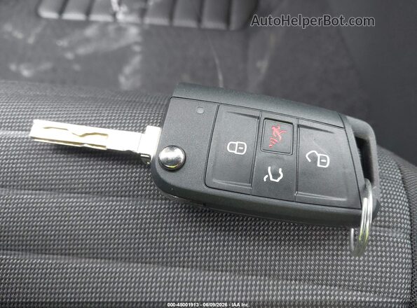 3VW5W7BU2TM021170 2026 VOLKSWAGEN JETTA Gray Vista del salpicadero