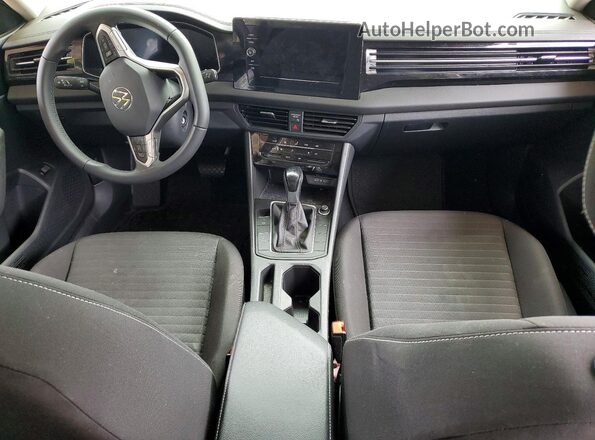 3VW5W7BU3TM004345 2026 VOLKSWAGEN JETTA Black Widok deski rozdzielczej