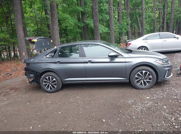 3VW5W7BU3TM011604 2026 VOLKSWAGEN JETTA Gray Вид задньої частини салону