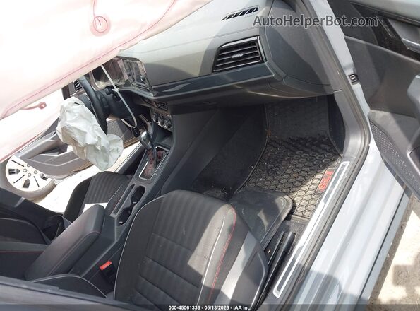 3VW6T7BU4LM092626 2020 VOLKSWAGEN JETTA Gray Vista interior delantera