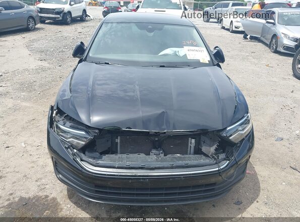 3VW7M7BU4RM053528 2024 VOLKSWAGEN JETTA Black Widok z przodu