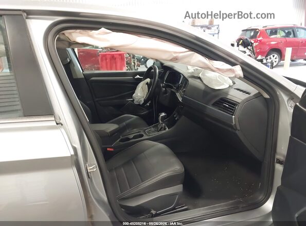 3VW7M7BU8RM001027 2024 VOLKSWAGEN JETTA Silver Vista interior delantera