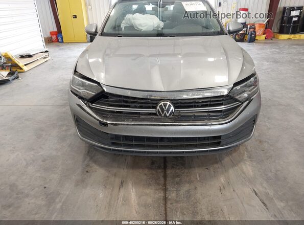3VW7M7BU8RM001027 2024 VOLKSWAGEN JETTA Silver Vista frontal