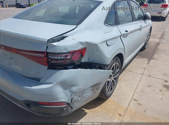 3VW7X7BU2SM094852 2025 VOLKSWAGEN JETTA Light Blue Вид спереди