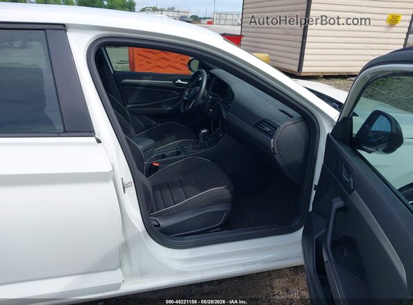 3VWBM7BU2RM079085 2024 VOLKSWAGEN JETTA White წინა სალონის ხედი