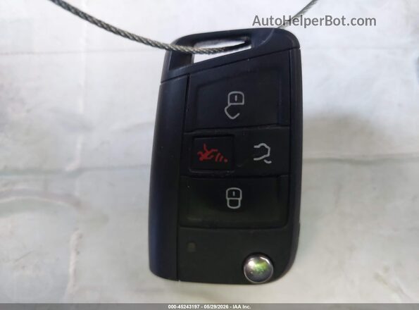 3VWBW7BU5TM010702 2026 VOLKSWAGEN JETTA White Vista del salpicadero