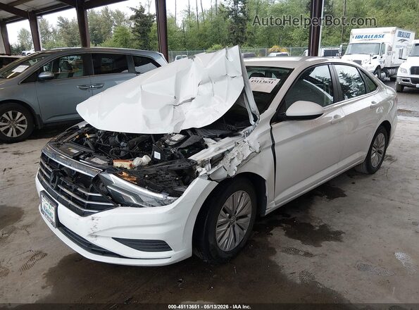 3VWC57BU2KM136246 2019 VOLKSWAGEN JETTA White Front left