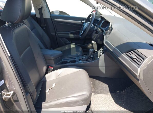 3VWC57BU2LM103071 2020 VOLKSWAGEN JETTA Gray Front interior view
