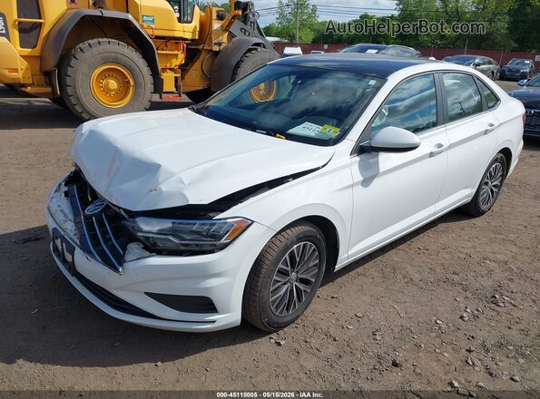 3VWC57BU2MM027501 2021 VOLKSWAGEN JETTA Белый Передняя левая четверть