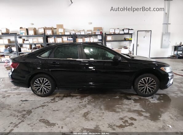 3VWC57BU3MM031010 2021 VOLKSWAGEN JETTA Black Rear interior view