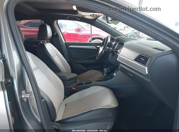 3VWC57BU4KM102406 2019 VOLKSWAGEN JETTA Gray Widok wnętrza z przodu