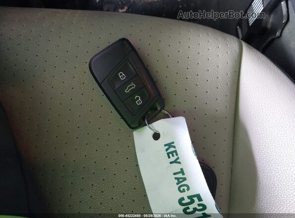 3VWC57BU4KM102406 2019 VOLKSWAGEN JETTA Gray Widok deski rozdzielczej