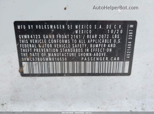 3VWC57BU5MM016556 2021 VOLKSWAGEN JETTA White Vista del compartimento del motor