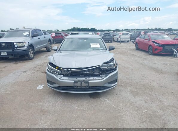 3VWC57BU6MM062011 2021 VOLKSWAGEN JETTA Silver Front view