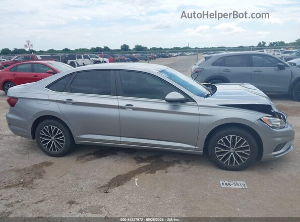 3VWC57BU6MM062011 2021 VOLKSWAGEN JETTA Silver Rear interior view
