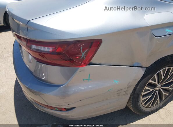 3VWC57BU8MM004191 2021 VOLKSWAGEN JETTA Silver Front view