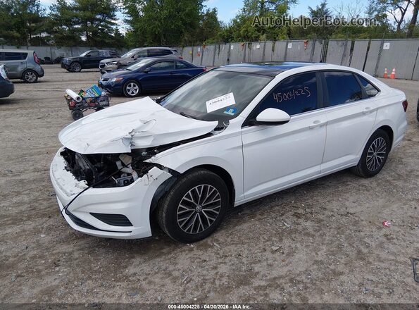 3VWCB7BU1LM068015 2020 VOLKSWAGEN JETTA White Առջևի ձախ երեք քառորդ տեսարան