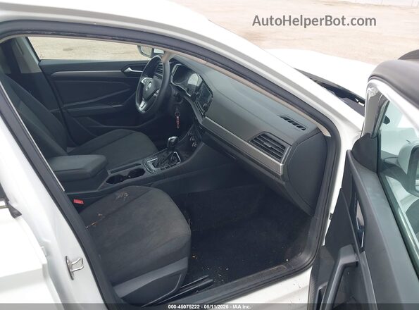 3VWCB7BU3LM030365 2020 VOLKSWAGEN JETTA White Front interior view
