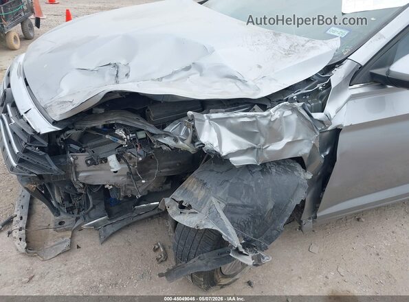 3VWCB7BU3LM052804 2020 VOLKSWAGEN JETTA Серебряный Вид спереди