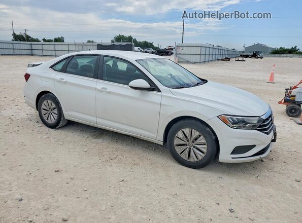 3VWCB7BU8KM140780 2019 VOLKSWAGEN JETTA White 