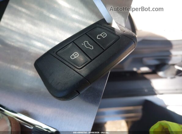 3VWCB7BU9KM216474 2019 VOLKSWAGEN JETTA Silver Dashboard view