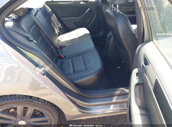 3VWD17AJXJM208364 2018 VOLKSWAGEN JETTA Silver Vista de la etiqueta del VIN