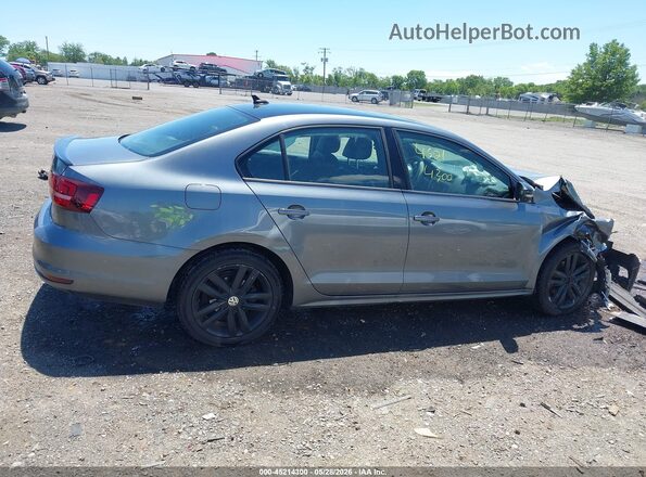 3VWD17AJXJM208364 2018 VOLKSWAGEN JETTA Silver Vista interior trasera
