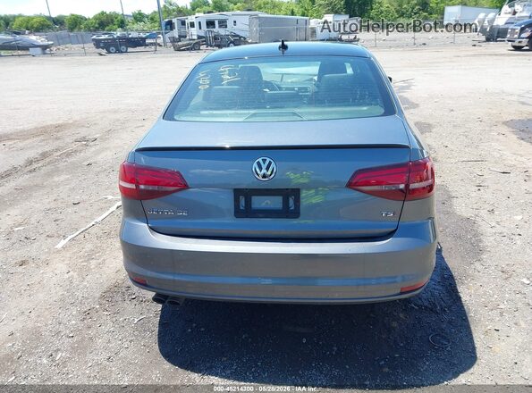 3VWD17AJXJM208364 2018 VOLKSWAGEN JETTA Silver 
