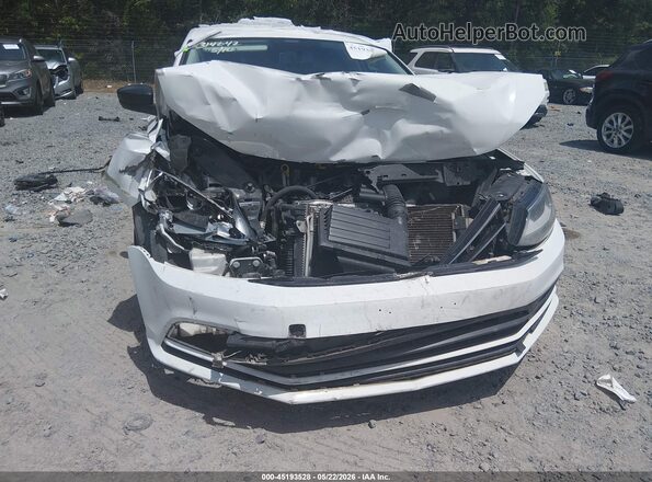 3VWD67AJ0GM314042 2016 VOLKSWAGEN JETTA White Front view