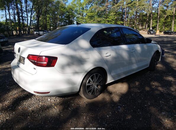 3VWD67AJ2GM412442 2016 VOLKSWAGEN JETTA White 