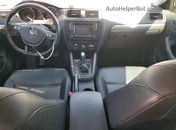 3VWD67AJ8GM318758 2016 VOLKSWAGEN JETTA Gray 