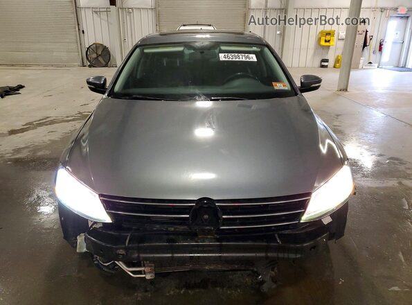 3VWDB7AJ0HM293285 2017 VOLKSWAGEN JETTA Gray 