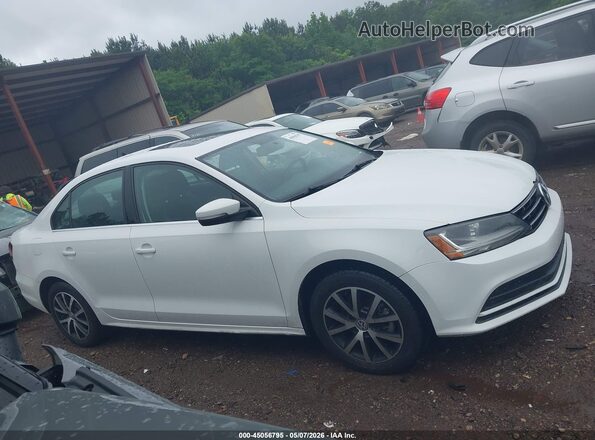 3VWDB7AJ1JM249883 2018 VOLKSWAGEN JETTA White 