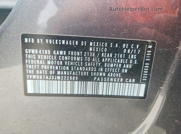 3VWDB7AJ3JM222989 2018 VOLKSWAGEN JETTA Gray Widok komory silnika