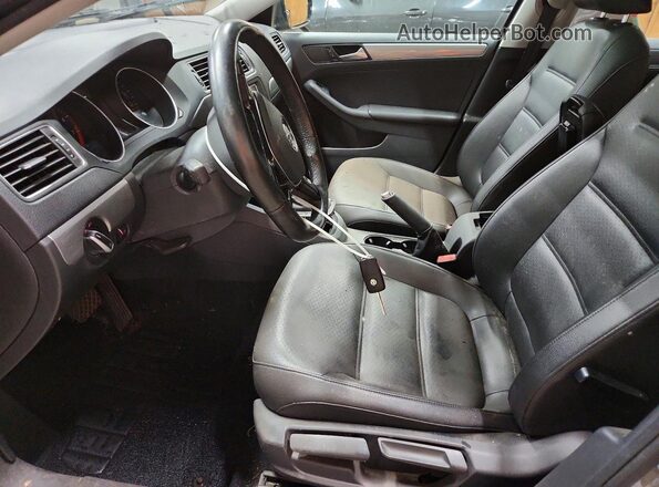 3VWDB7AJ7HM385395 2017 VOLKSWAGEN JETTA Gray 